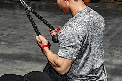 《小小梦魇3》发布万圣节糖果工厂特别预告